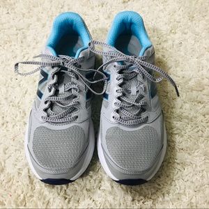 New Balance ABZORB ORTHOLITE SNEAKER